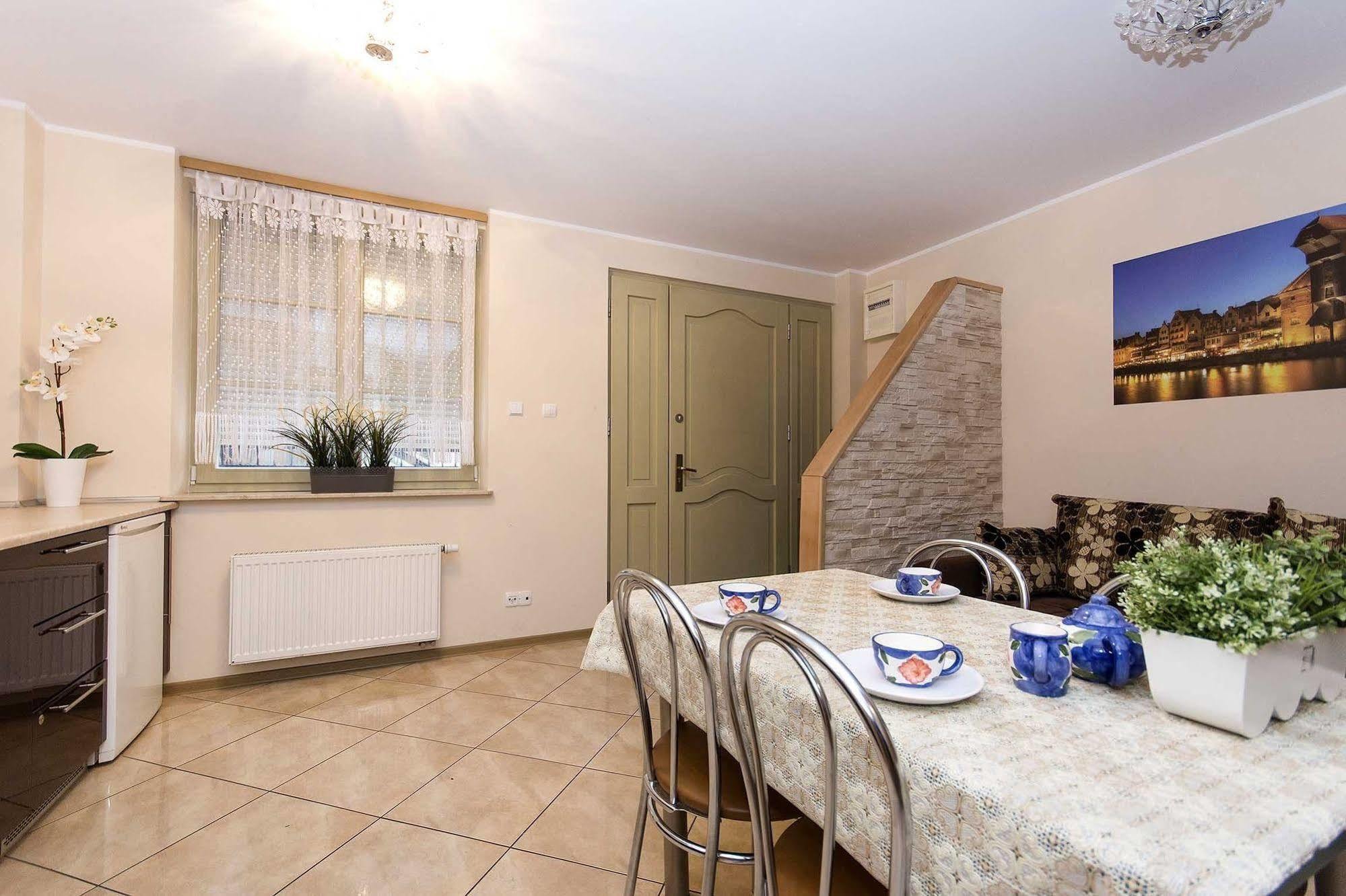 Hotelli Apartament White Lions Gdańsk