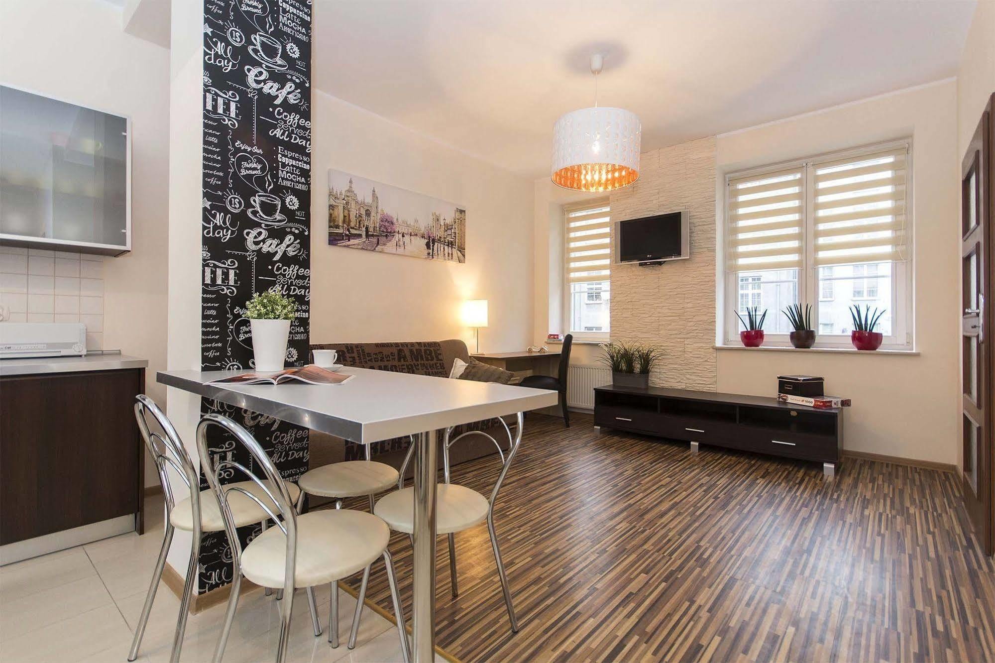 Hotelli Apartament White Lions Gdańsk